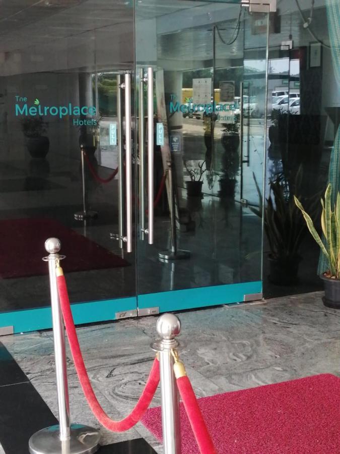 The Metroplace Hotels Inside Ascendas It Park Taramani Chennai Exterior foto